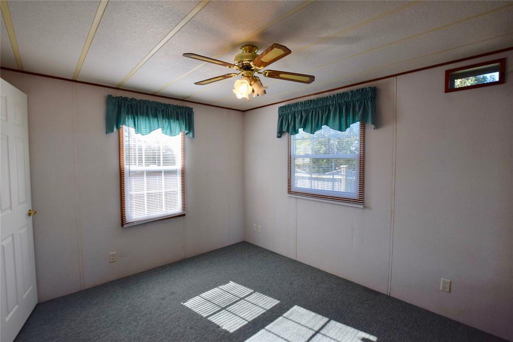 5700 BLACKWELL Sideroad Unit# 26, Sarnia, Ontario, Canada