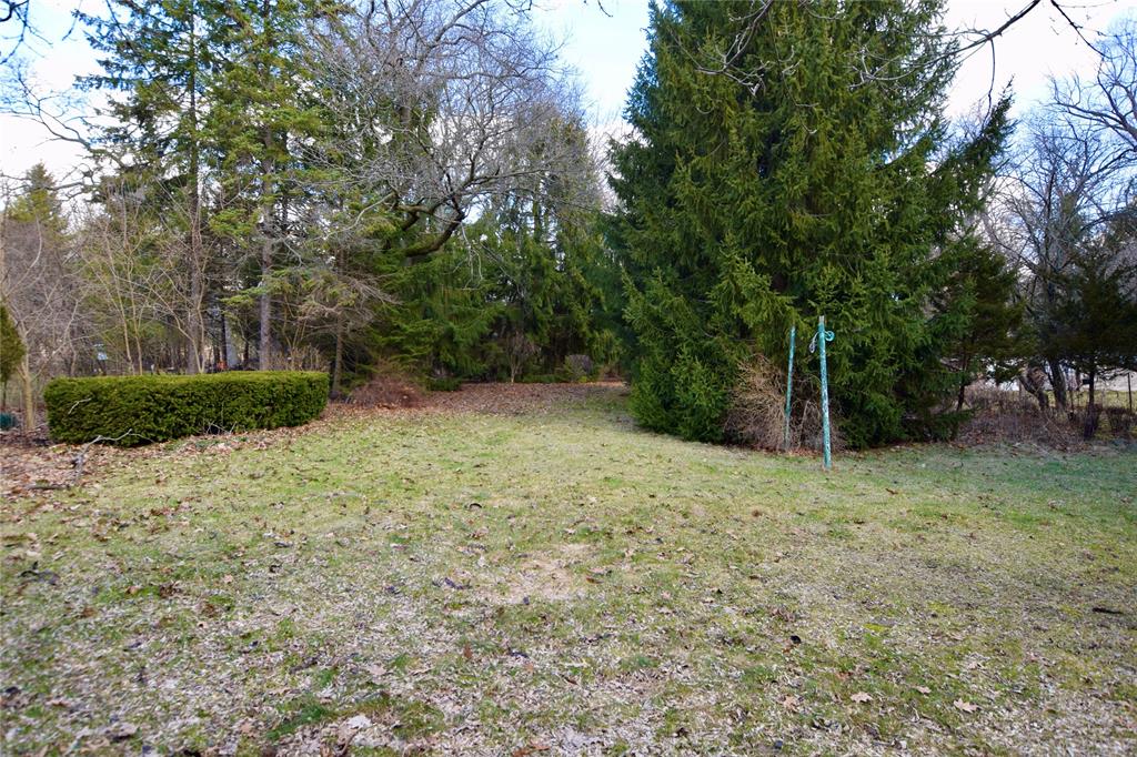 1916 BLACKWELL Road, Sarnia, Ontario, Canada