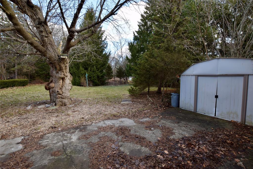 1916 BLACKWELL Road, Sarnia, Ontario, Canada