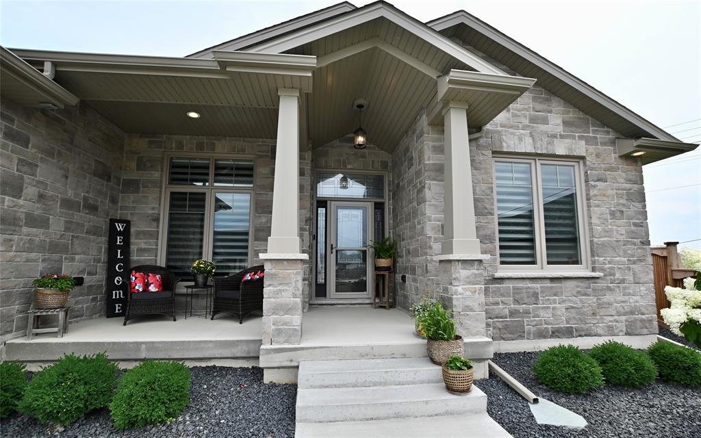 85 KAMAL Drive, Sarnia, Ontario, Canada