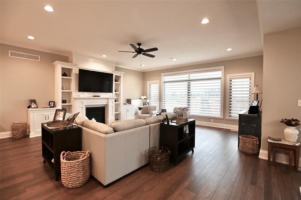 85 KAMAL Drive, Sarnia, Ontario, Canada