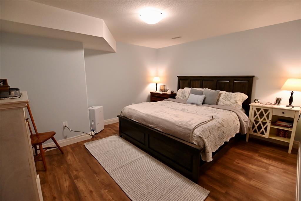 85 KAMAL Drive, Sarnia, Ontario, Canada
