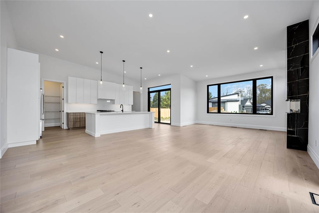 3532 Rowdy Road, Plympton-Wyoming, Ontario, Canada photo 4