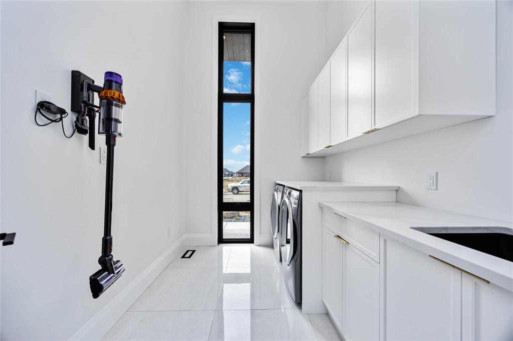 3532 Rowdy Road, Plympton-Wyoming, Ontario, Canada photo 27