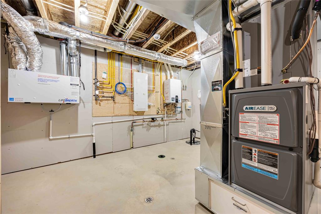 3532 Rowdy Road, Plympton-Wyoming, Ontario, Canada photo 40