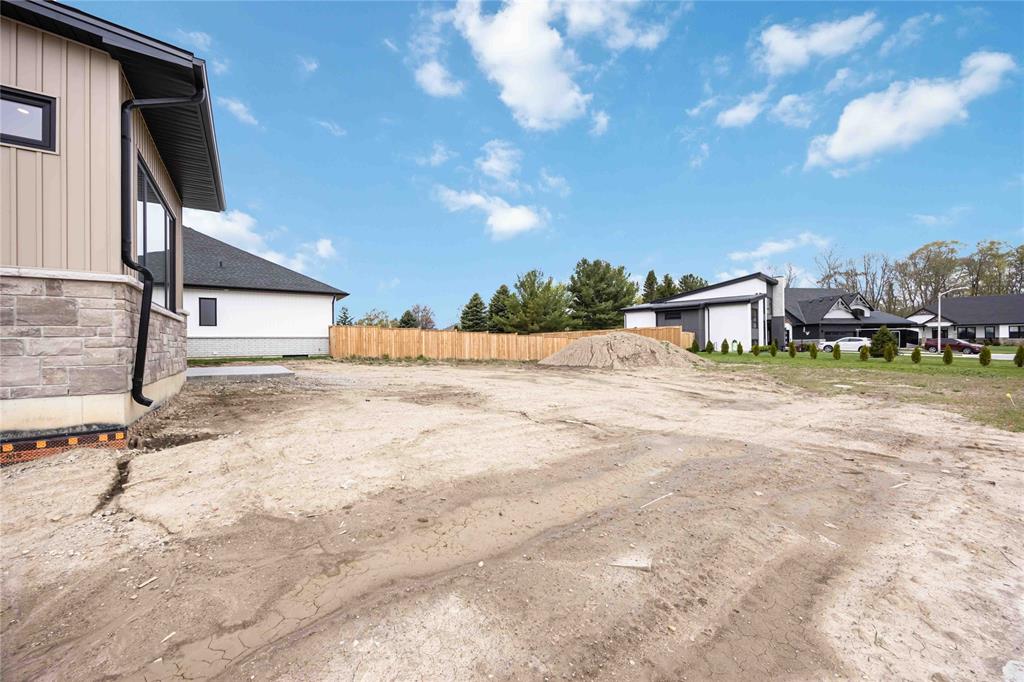 3532 Rowdy Road, Plympton-Wyoming, Ontario, Canada photo 43