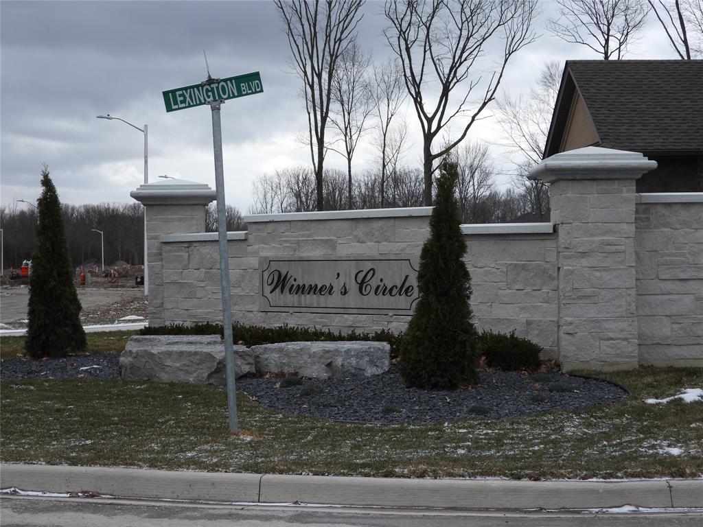 690 WINNERS Circle, St. Clair, Ontario, Canada