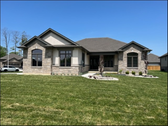701 WINNERS CIRCLE, Corunna Ontario, Canada