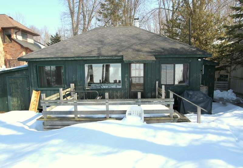 16 Lake Ave, Ramara Ontario, Canada