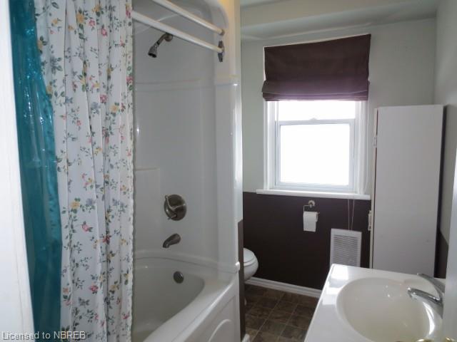 523 ANN Street, North Bay, Ontario, Canada