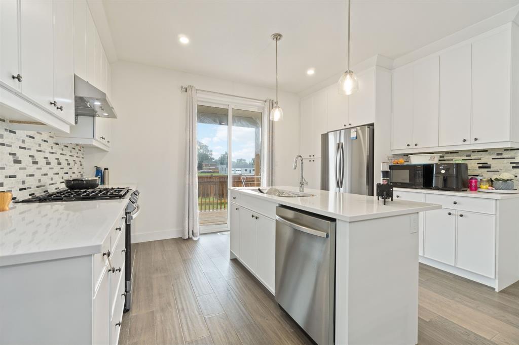 183 ESSEX Street, Sarnia, Ontario, Canada