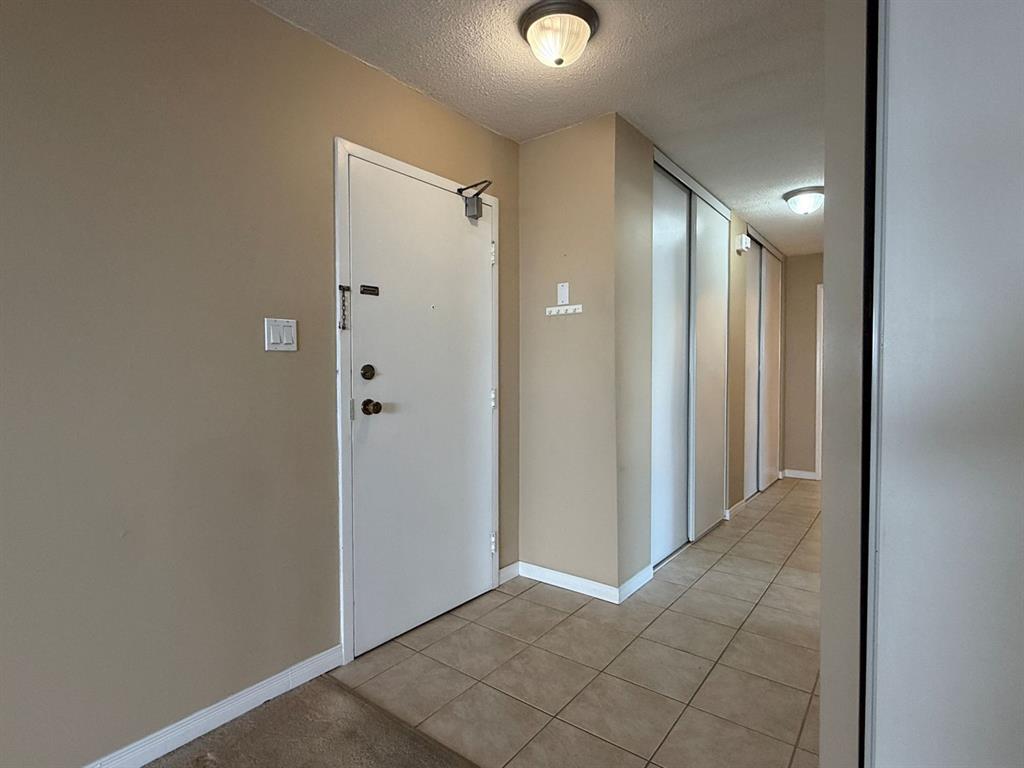 155 FRONT Street North Unit# 701, Sarnia, Ontario, Canada photo 6