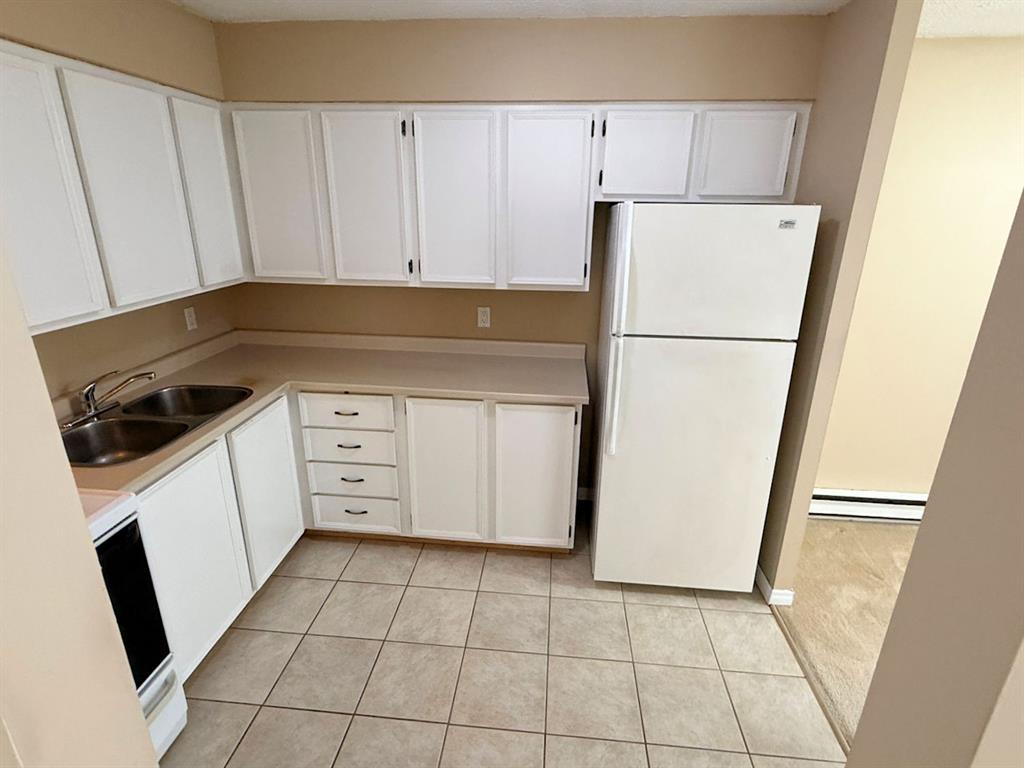 155 FRONT Street North Unit# 701, Sarnia, Ontario, Canada photo 10