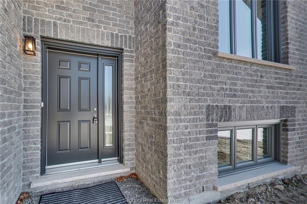 4048 Bonaventure Drive, Hanmer Ontario, Canada