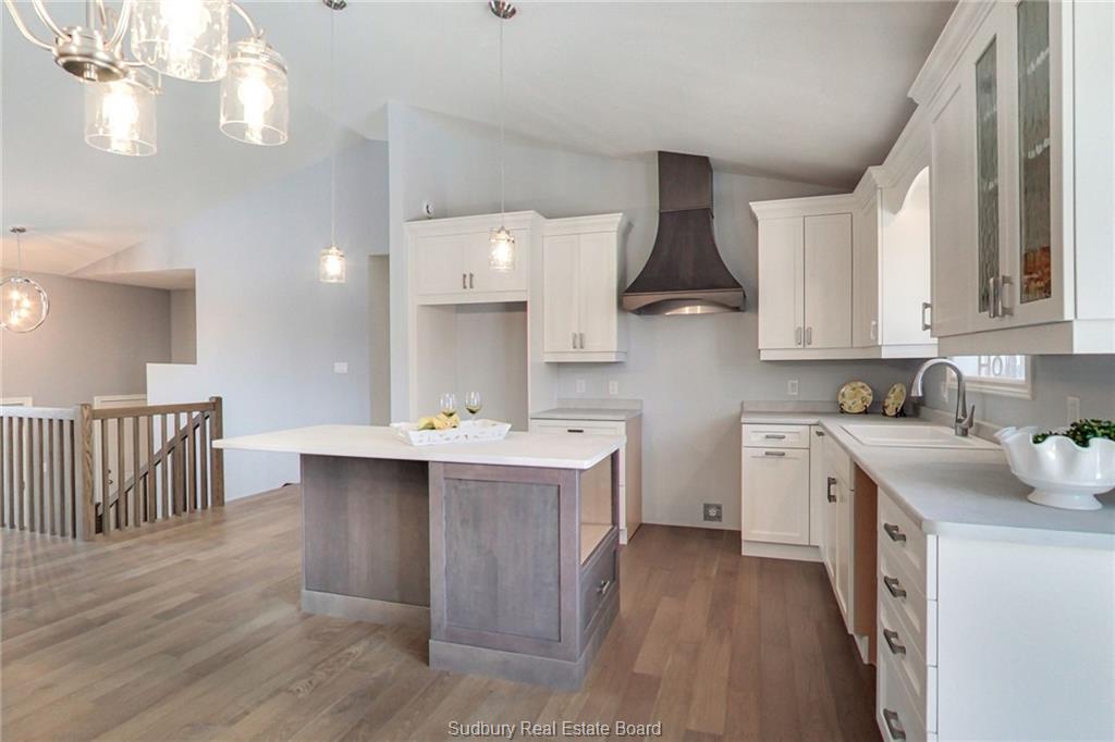 4048 Bonaventure Drive, Hanmer Ontario, Canada
