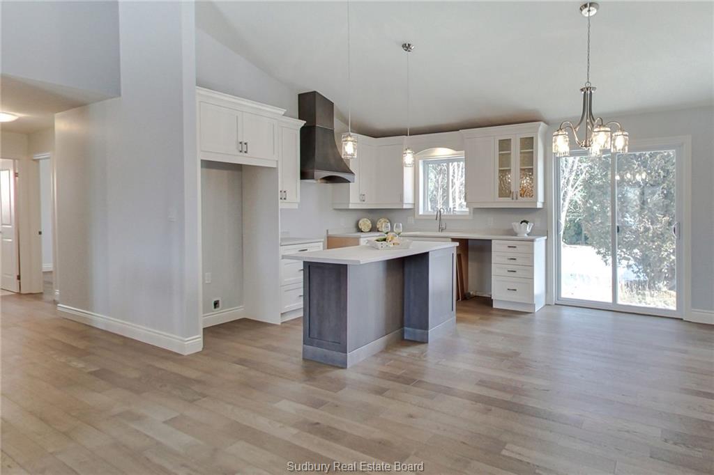 4048 Bonaventure Drive, Hanmer Ontario, Canada