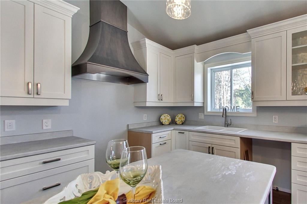 4048 Bonaventure Drive, Hanmer Ontario, Canada