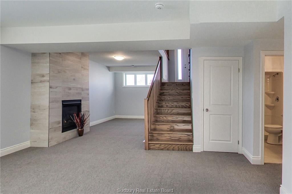 4048 Bonaventure Drive, Hanmer Ontario, Canada