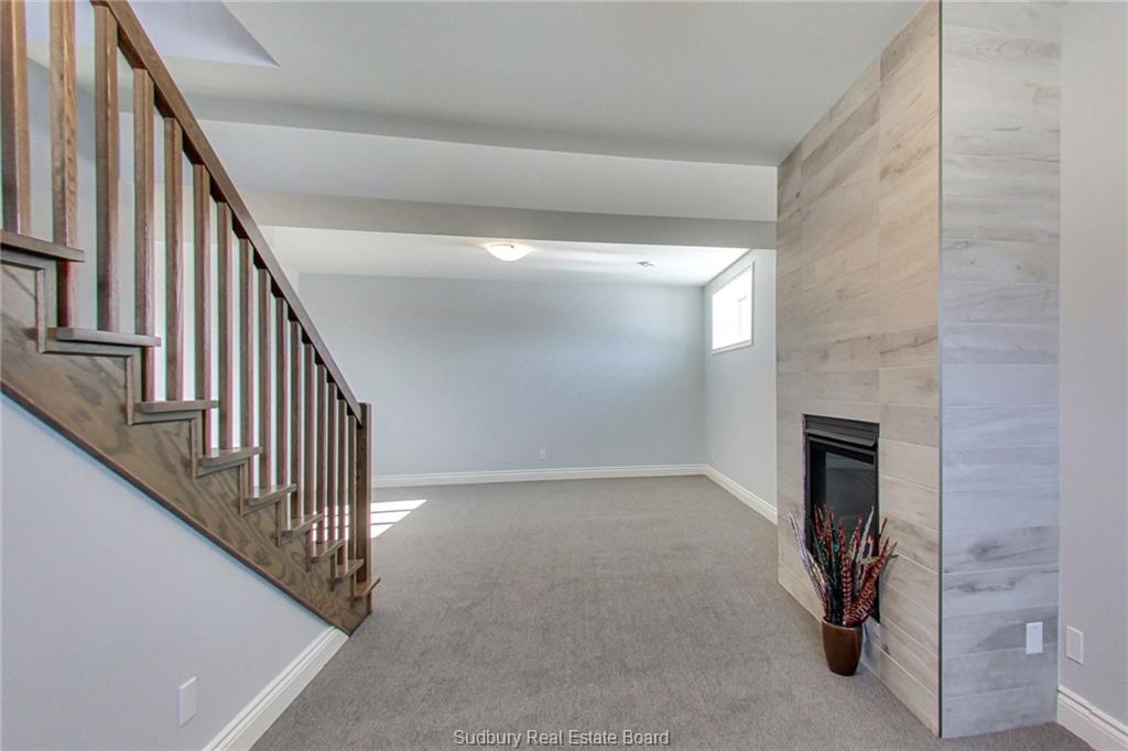 4048 Bonaventure Drive, Hanmer Ontario, Canada