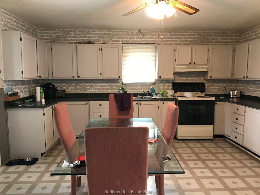 26 KING Street W, St. Charles Ontario, Canada