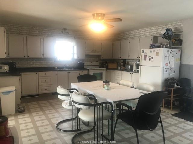 26 KING Street W, St. Charles Ontario, Canada