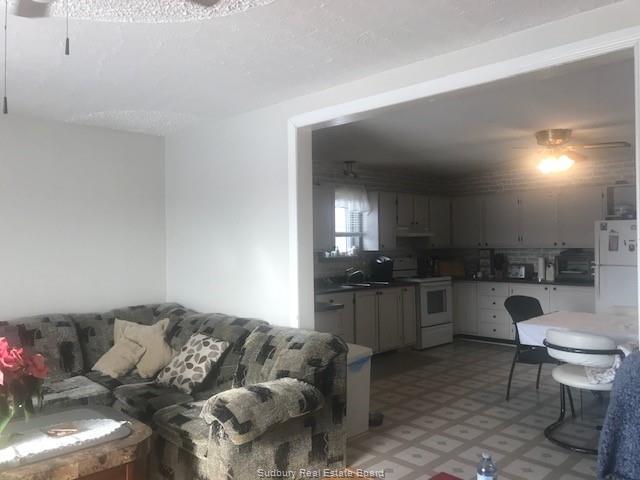 26 KING Street W, St. Charles Ontario, Canada