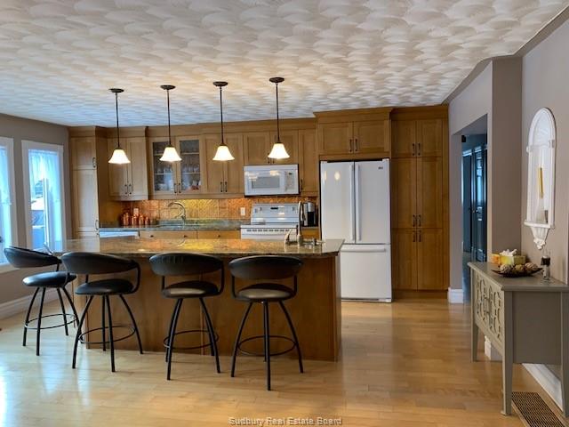 1653 First Street, Val Caron Ontario, Canada