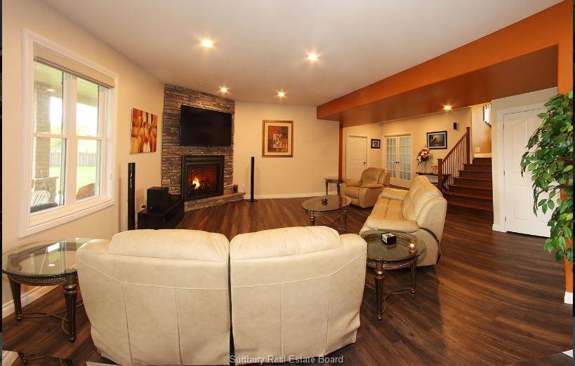 290 Bushcroft Court, Hanmer Ontario, Canada
