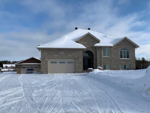290 Bushcroft Court, Hanmer Ontario, Canada