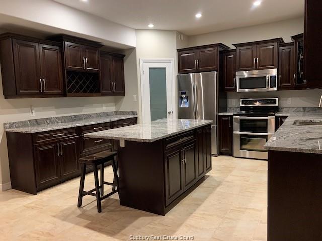 2300 Boardwalk Avenue, Val Caron Ontario, Canada