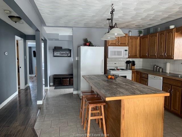 155 Cote Boulevard, Hanmer Ontario, Canada