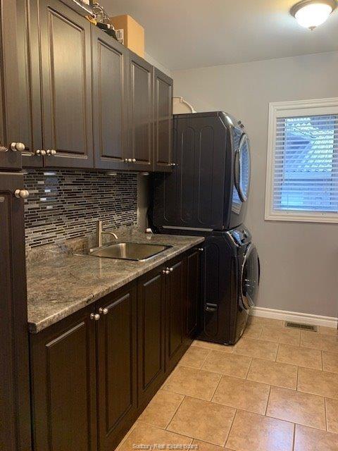 4256 Heritage Drive, Hanmer Ontario, Canada