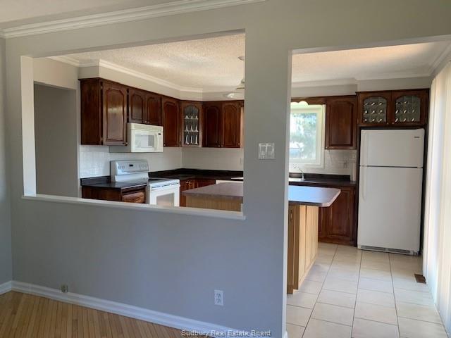 4115 Roy Avenue, Hanmer, Ontario, Canada