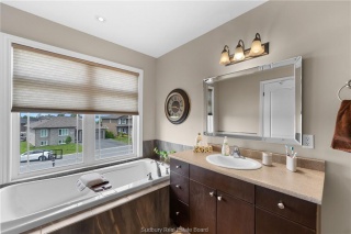 3058 Emerald Crescent, Chelmsford Ontario