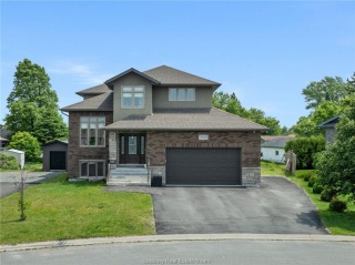 3058 Emerald Crescent, Chelmsford Ontario