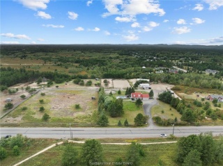 5041 notre dame avenue, Hanmer Ontario, Canada