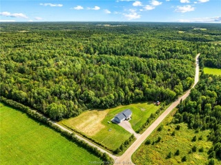 90 northandsouth road, Warren Ontario, Canada