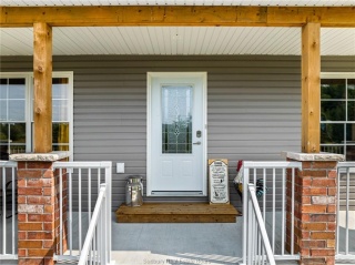 90 Northandsouth Road, Warren Ontario