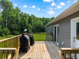 90 Northandsouth Road, Warren Ontario