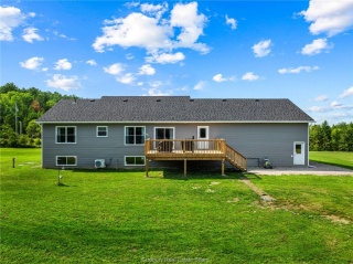 90 Northandsouth Road, Warren Ontario