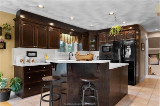 5041 Notre Dame Avenue, Hanmer Ontario