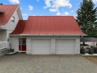 5041 Notre Dame Avenue, Hanmer Ontario