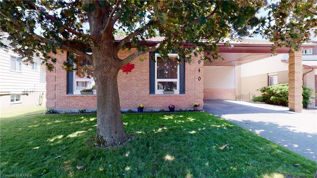 940 KENSHAW Street, Kingston Ontario, Canada