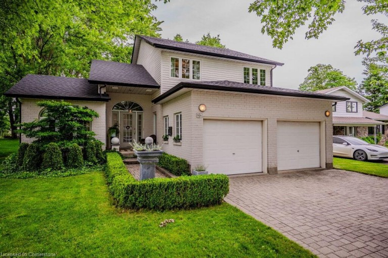 96 West Acres Crescent, Kitchener, Ontario, Canada photo 1