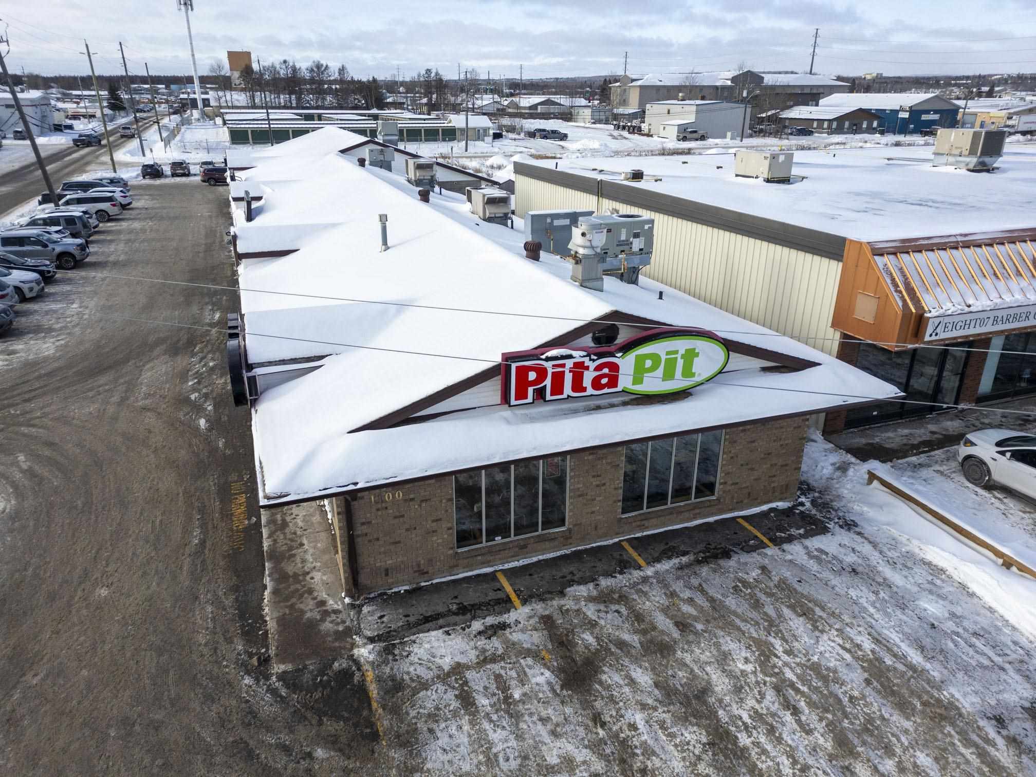 1100 Memorial Avenue, Thunder Bay, Ontario, Canada photo 13