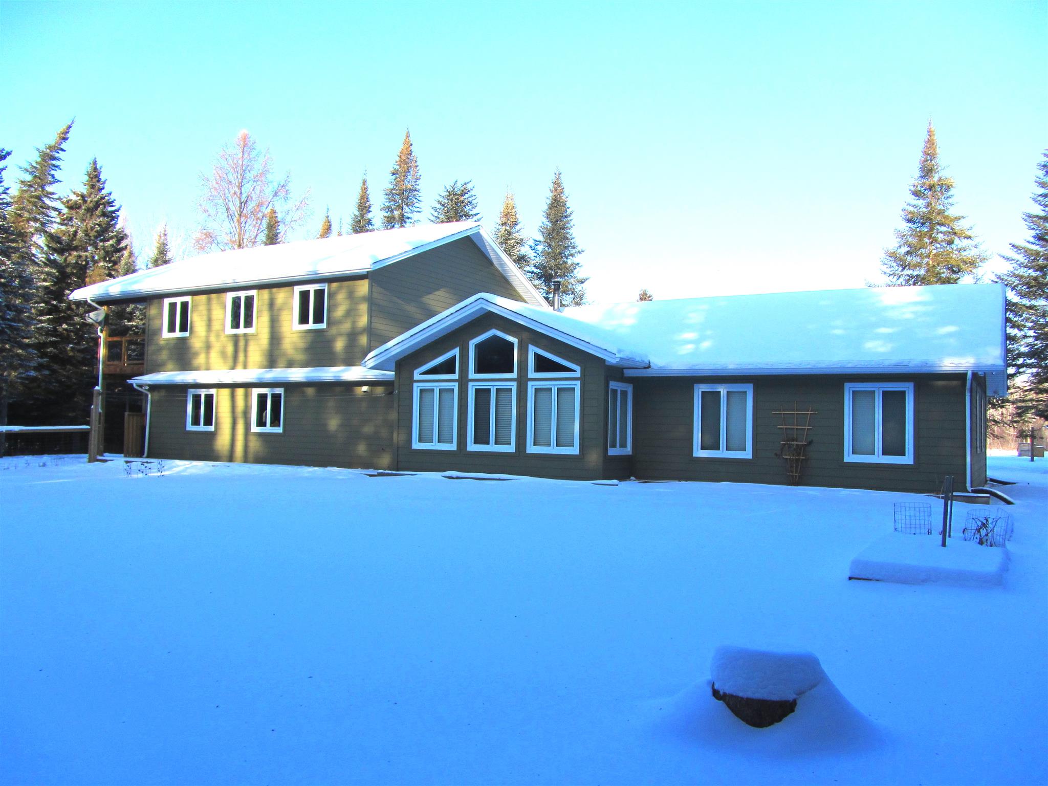257 Luckens Road, Thunder Bay Ontario, Canada