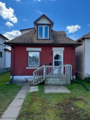 112 Mary Street E, Thunder Bay Ontario, Canada