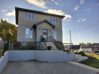 233 Hill Street S, Thunder Bay Ontario, Canada