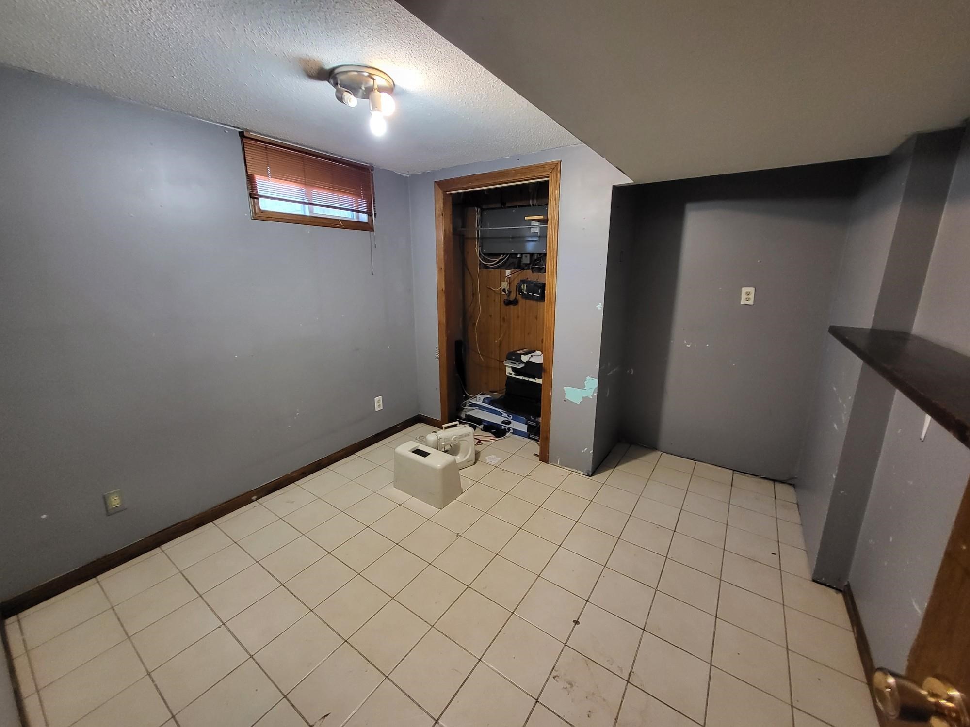116 Huntington Court, Thunder Bay, Ontario, Canada photo 10