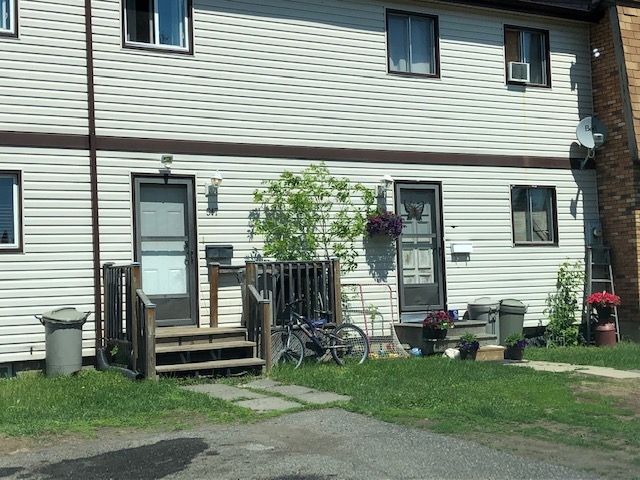 519 Wentworth Crescent, Thunder Bay Ontario, Canada